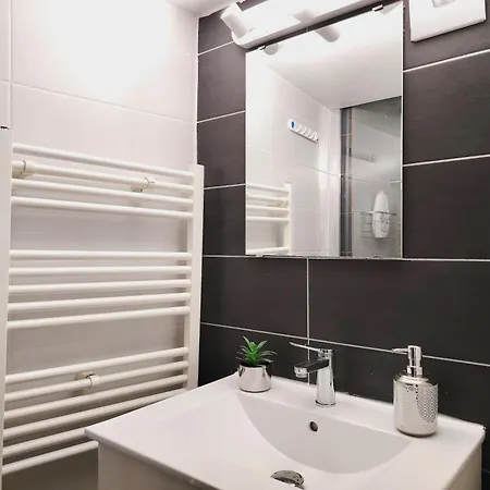 Le Parmentier - T2 Apartman *